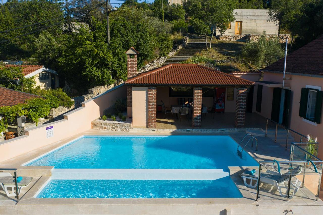 Holiday Home Lavanda Mali Iž Екстериор снимка