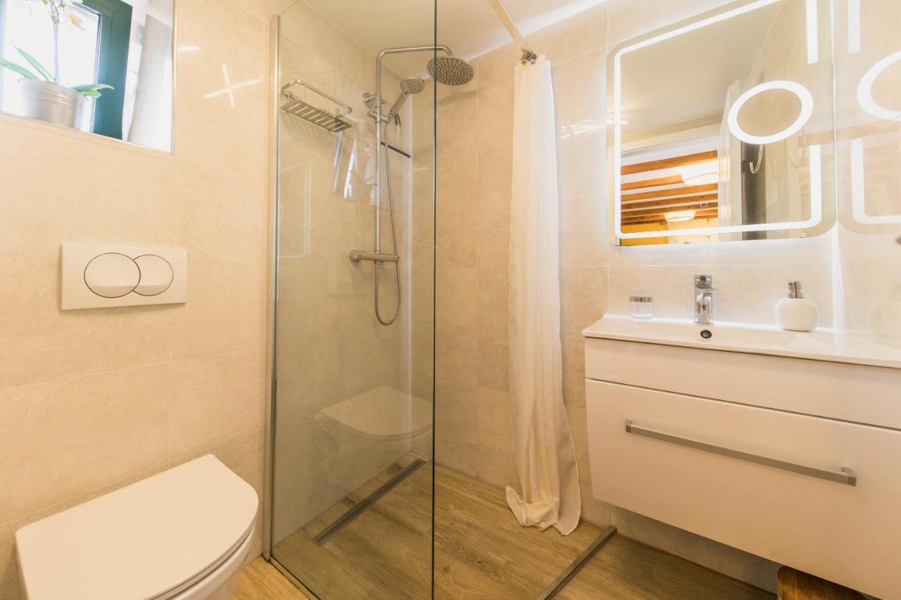 Holiday Home Lavanda Mali Iž Екстериор снимка