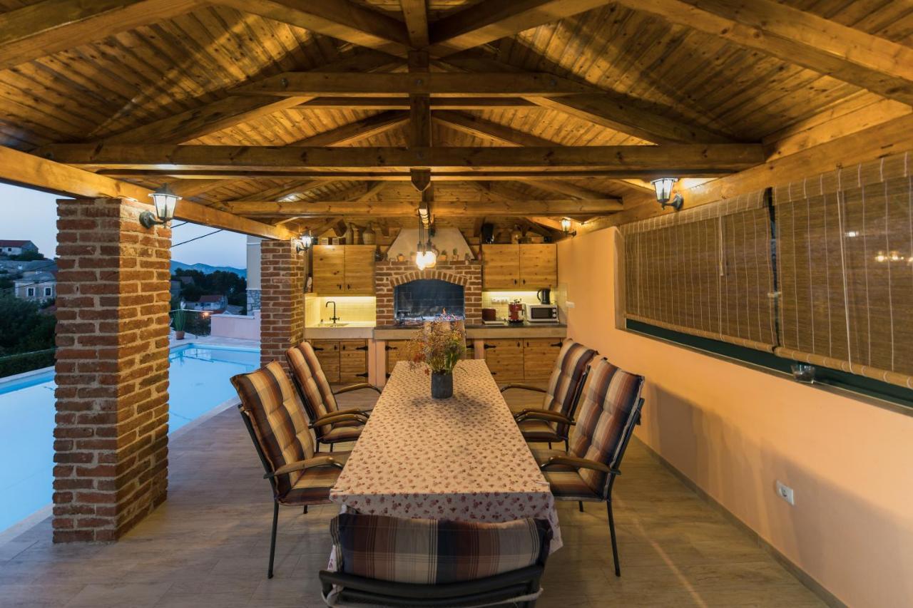 Holiday Home Lavanda Mali Iž Екстериор снимка