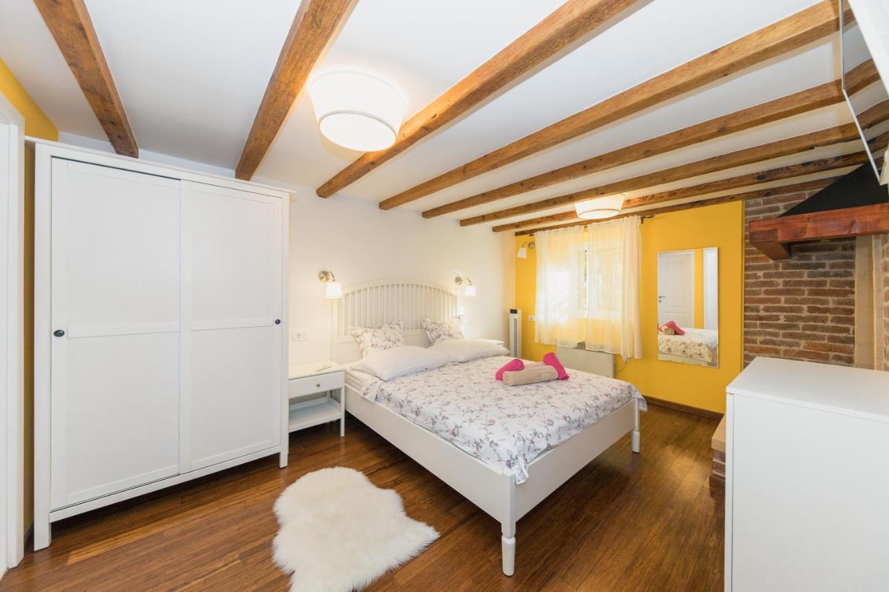Holiday Home Lavanda Mali Iž Екстериор снимка
