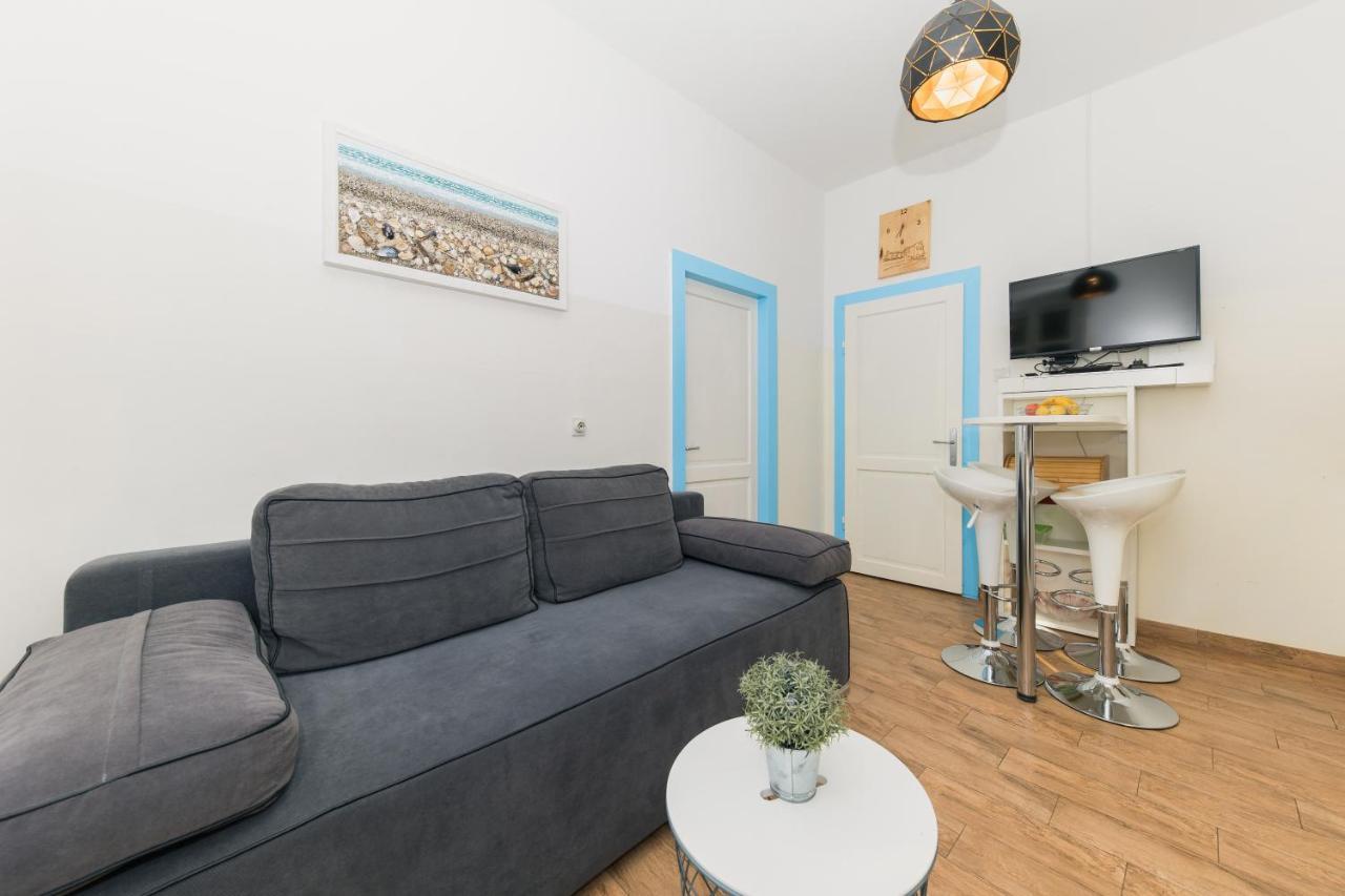 Holiday Home Lavanda Mali Iž Екстериор снимка