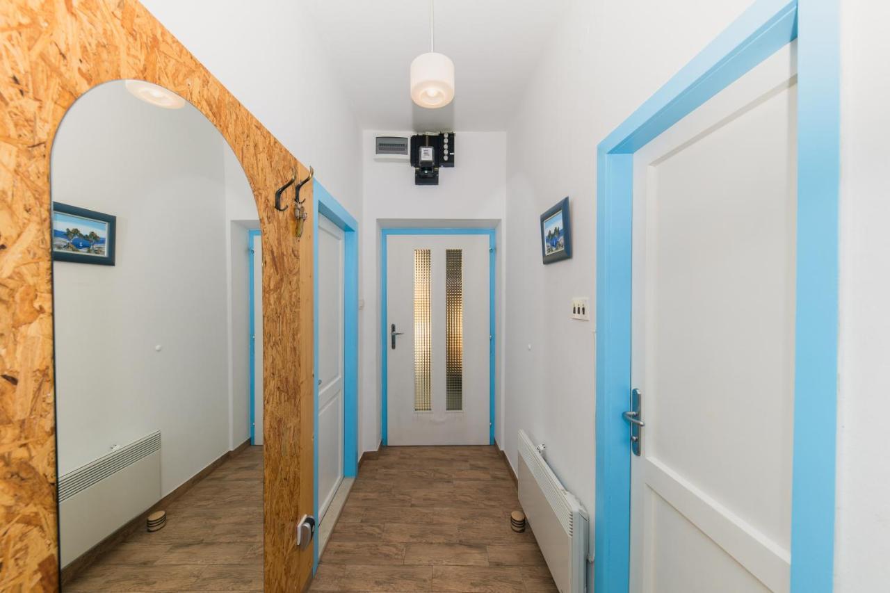 Holiday Home Lavanda Mali Iž Екстериор снимка