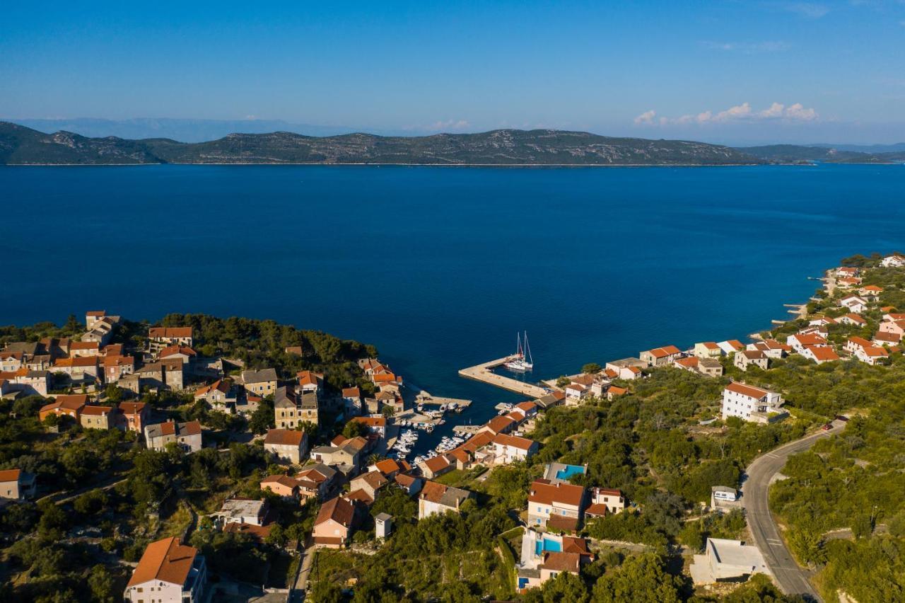 Holiday Home Lavanda Mali Iž Екстериор снимка